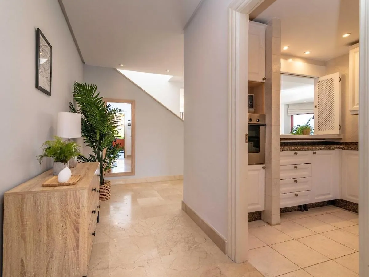 Villa La Alzambra Peaceful Hideaway with Sea views Marbella