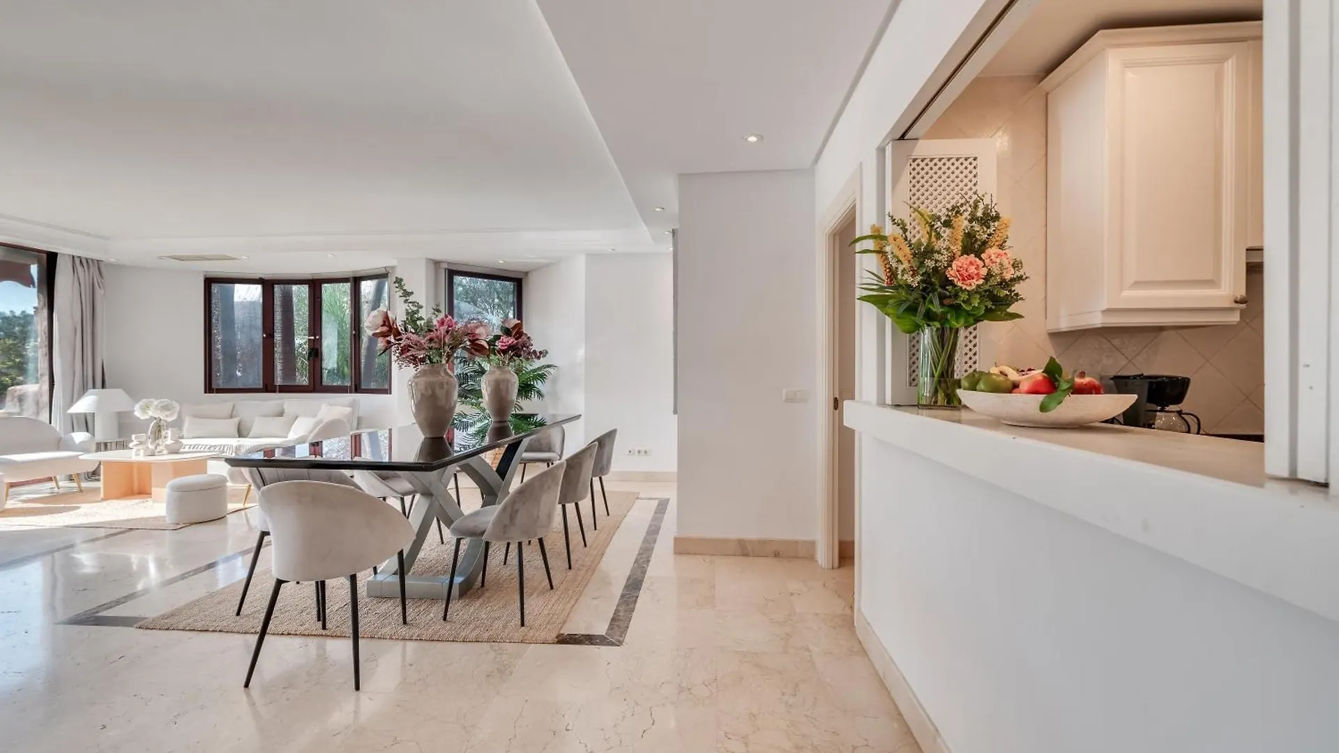 Villa La Alzambra Peaceful Hideaway with Sea views Marbella