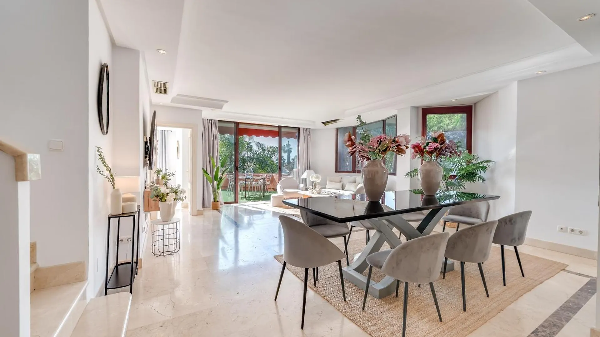 Semesterbostad Vacation Marbella I La Alzambra Peaceful Hideaway With Sea Views Villa